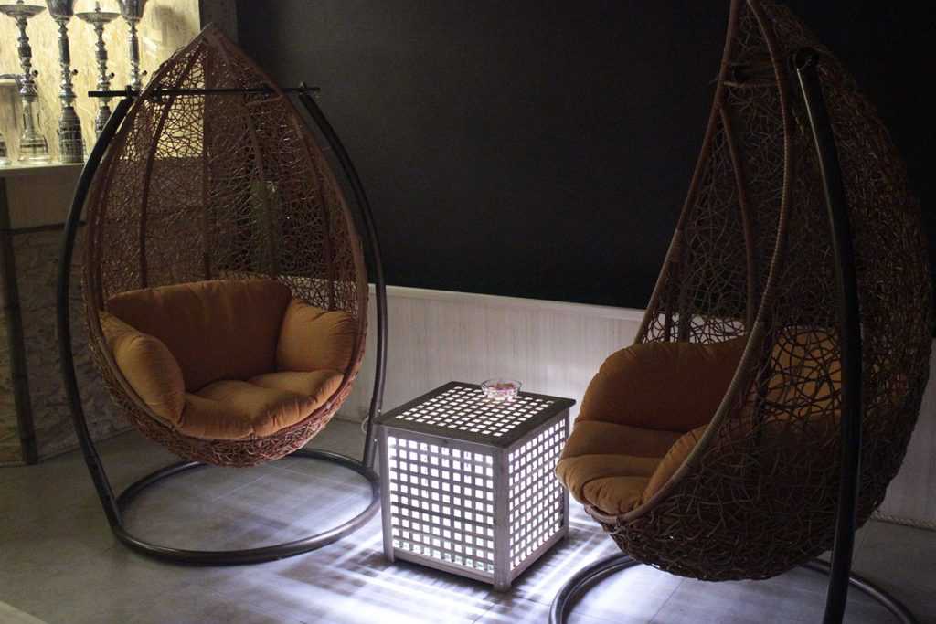 Кресла в виде яйца: подвесные и напольные кресла в форме яйца. плетеные кресла на подставке и другие модели. размеры