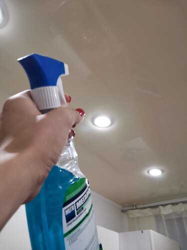 Как мыть матовый натяжной потолок – проверенные способы