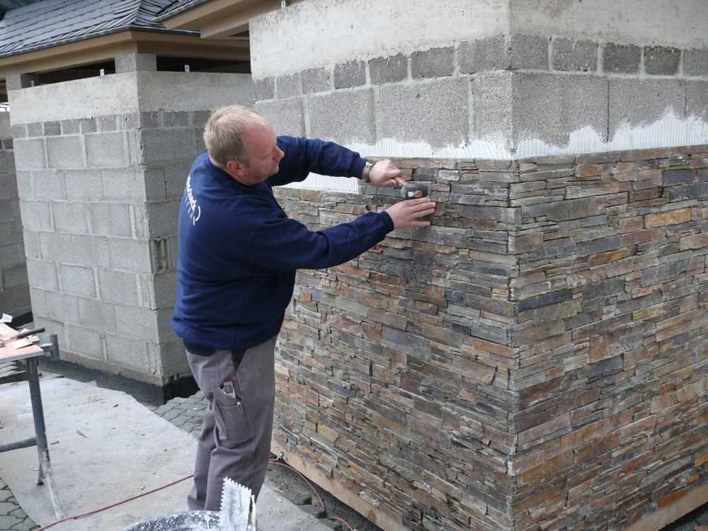 Технология облицовки стен керамической плиткой – поэтапно и подробно