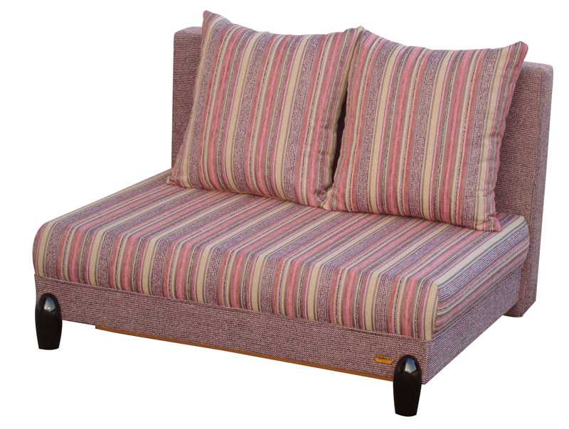 Маленькие диваны (96 фото): размеры мини-диванчиков, малогабаритные стильные двухместные диваны для небольшой комнаты и другие модели