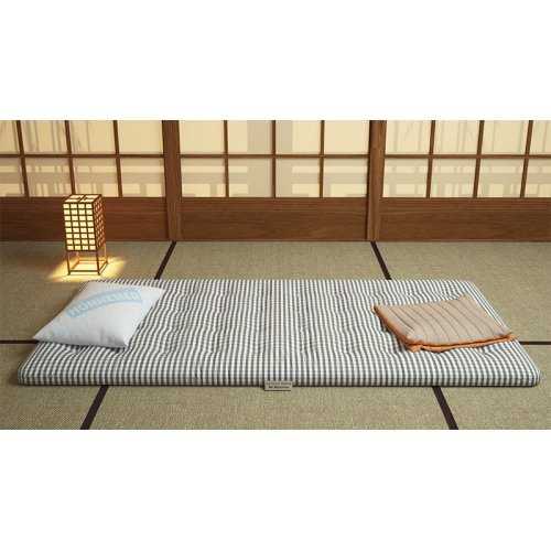 Матрас для сна на полу: напольные японские матрасы вместо кровати для гостей, высокие и другие модели, примеры в интерьере