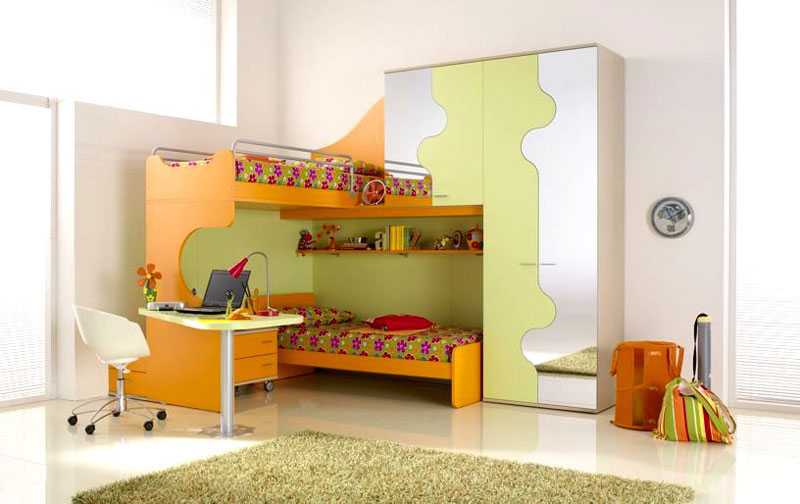 Детская кровать-чердак с рабочей зоной (83 фото): двухъярусная модель со столом и шкафом, стенка для детей