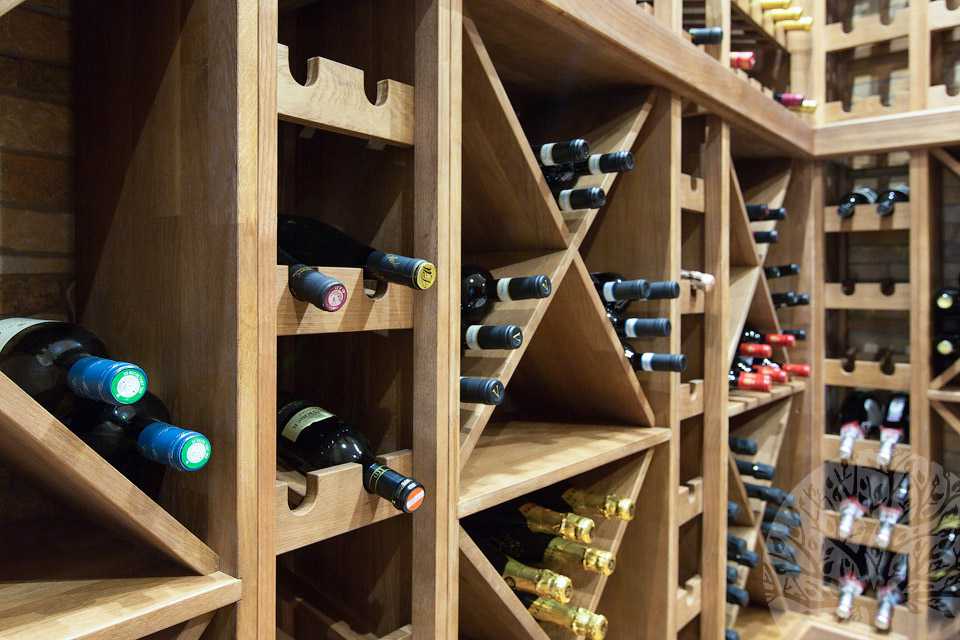 Стеллаж для хранения вина — рассматриваем в общих чертах