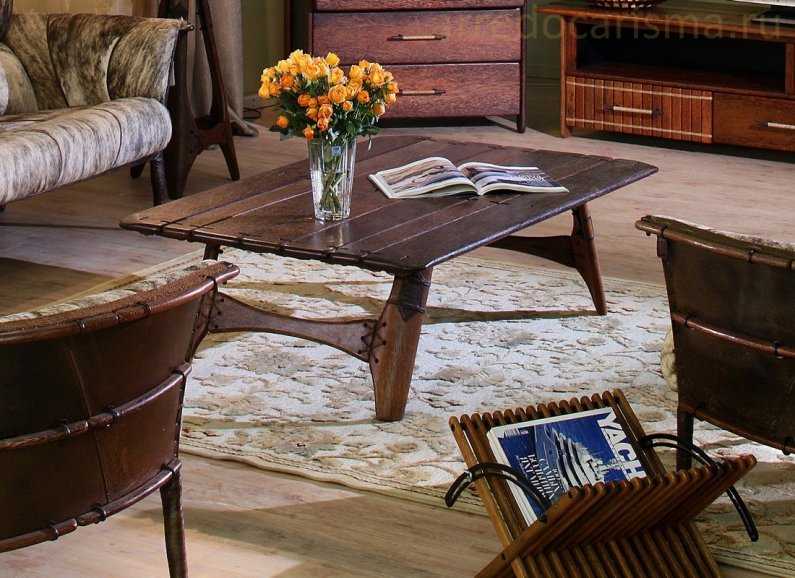 Резная мебель (55 фото): виды резьбы на мебели ручной работы из дерева, резной декор на ножках и деревянных фасадах мебели