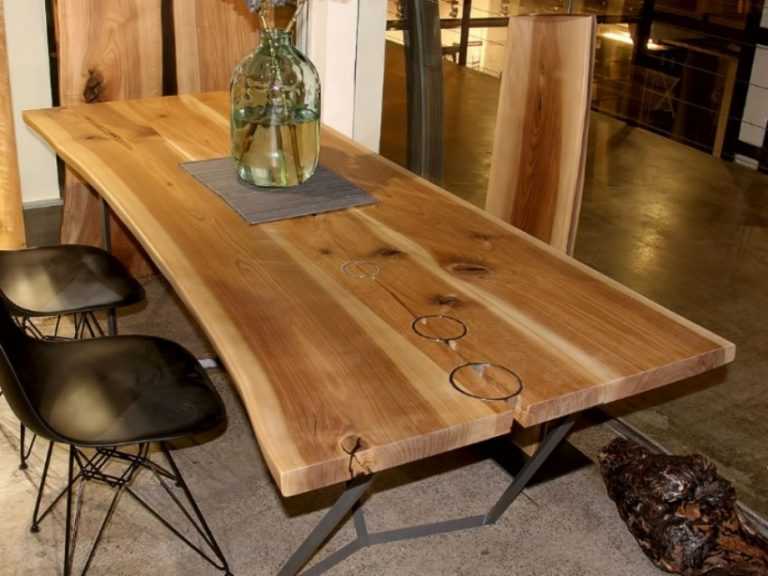 Деревянные кухонные столы