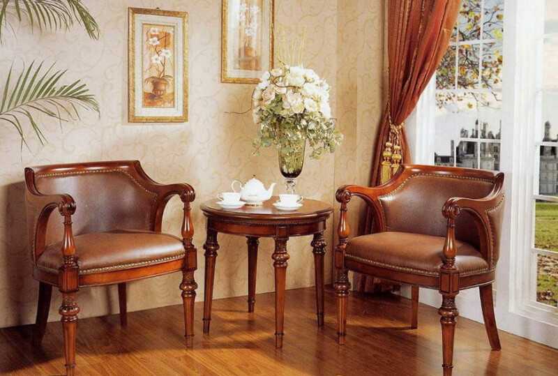 Какую роль играют кресла для интерьера гостиной Когда лучше всего покупать небольшие и большие кресла Как красиво оформить интерьер гостиной, используя кресла