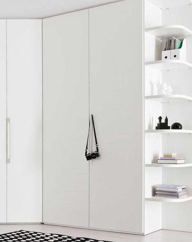 Элитные шкафы в белом глянце: украшение интерьера
