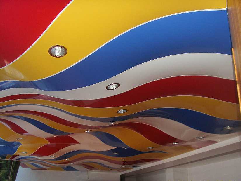 Натяжные потолки – палитра цветов, выбираем подходящий цвет