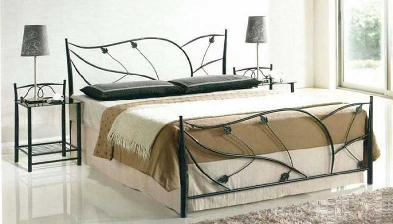 Двуспальные металлические кровати (38 фото): модели с железным каркасом из малайзии размером 160х200 см