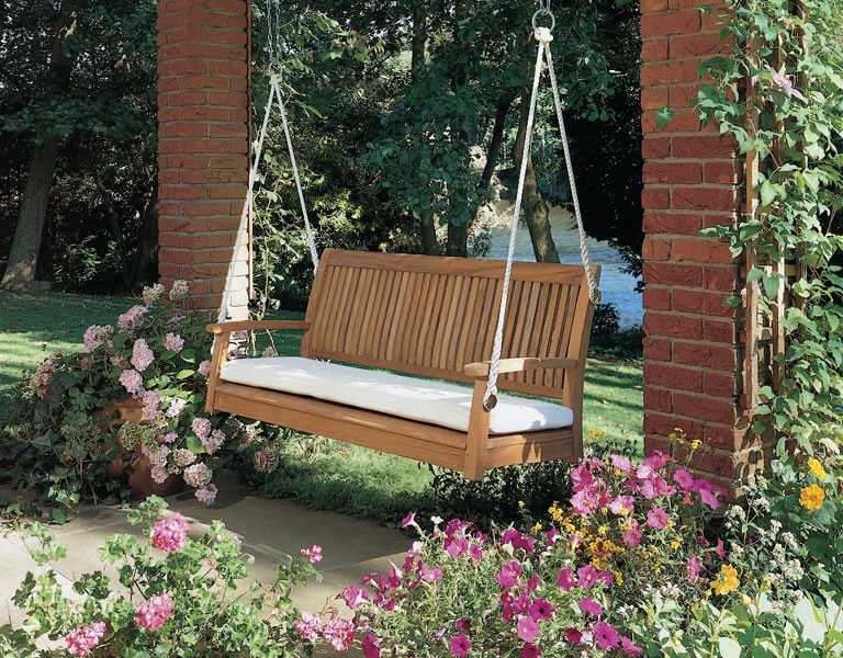 8 советов по выбору мебели для дачи и сада