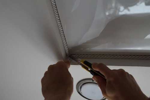 Декоративный шнур для натяжных потолков (22 фото) — как выбрать потолочный канат для окантовки, веревка для отделки канта