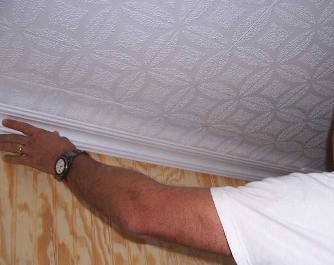 Текстильные обои в наши дни пользуются огромной популярностью благодаря своей уникальной и стильной текстуре А правильно ли мы выбираем тканевые покрытия для стен для оформления тех комнат, где мы живем На что обратить внимание