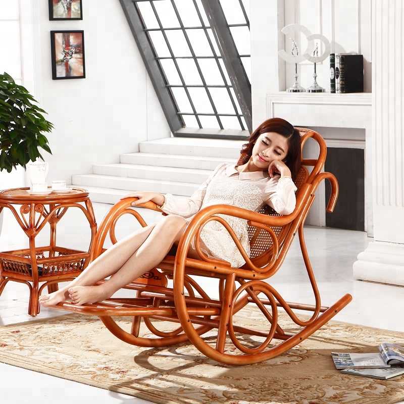 Кресло-качалка (91 фото): складные, кованые и кожаные модели. как выбрать качающееся кресло для дома? размеры и комплектация