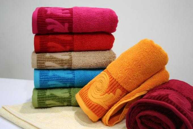 Как выбрать махровое полотенце — какие полотенца лучше впитывают влагу — f.ua