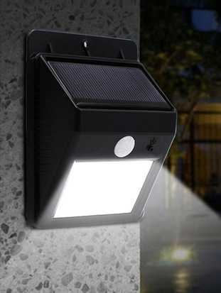 Светильник на солнечной батарее с датчиком движения для дачи и на улицу: виды фонарей