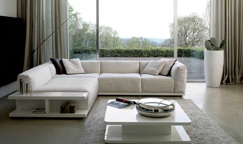 Узкий диван: особенности, разновидности, цветовые решения и материалы