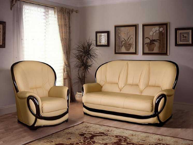 Диван и кресла (68 фото): комплекты раскладной мягкой мебели. как выбрать на кухню и в другую комнату угловой и прямой диван с 2 креслами?