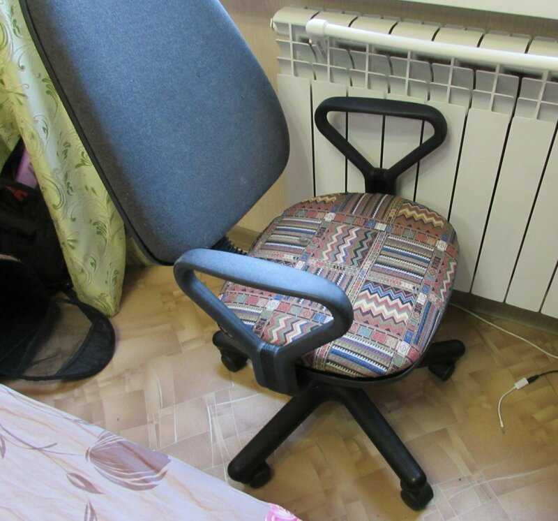 Перетяжка компьютерного кресла: как перетянуть обивку своими руками? выбор ткани