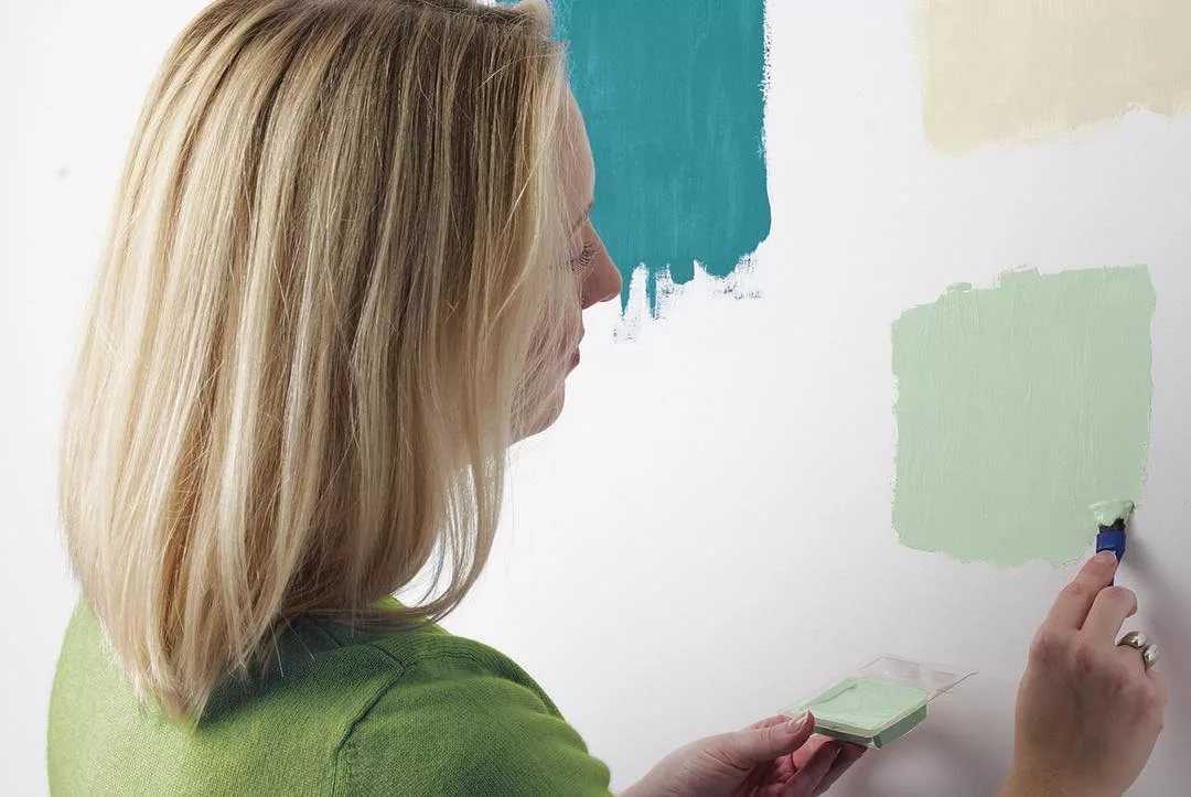 Покраска стен двумя цветами с фото, рекомендации