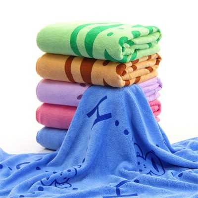 Какое полотенце лучше впитывает воду после душа? как выбрать банное полотенце, чтобы оно впитывало влагу?
