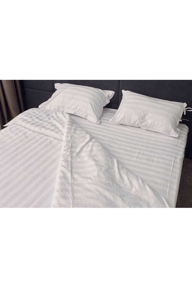 Спальня с белой кроватью (40 фото): красивые примеры дизайна интерьера с кроватью из экокожи и железной белого цвета