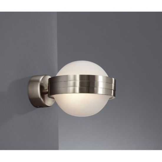 Настенный светильник в ванную комнату (61 фото): круглые модели с плафоном и выключателем в туалет