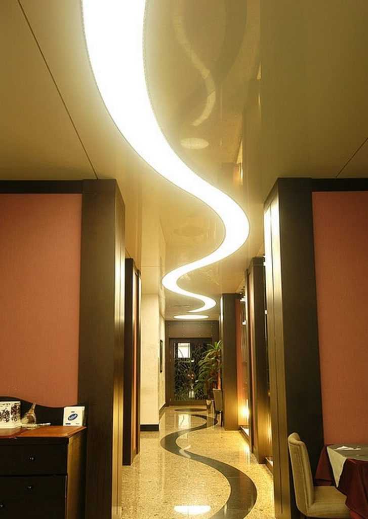 Светящийся потолок - как основное освещение и как элемент дизайна