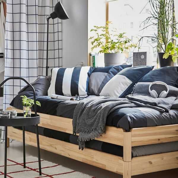 Кушетка ikea «хемнэс», «хемнэс», «бримнэс», «флекке» (30 фото): белые модели на металлическом каркасе, идеи в интерьере,  отзывы
