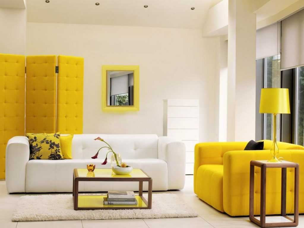 Желтые обои (62 фото): идеи стен в интерьере, какие цвета штор подойдут под черные-желтые и нежно-желтые обои в комната