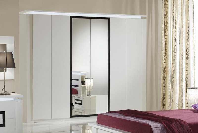 Шкафы цвета «венге» (27 фото): модели с черным стеклом в современном интерьере, популярные цвета мебели для хранения одежды - венге и кофе с молоком